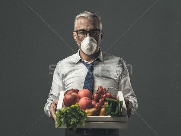 żywności zanieczyszczenia biznesmen maska skrzynia Zdjęcia stock © stokkete