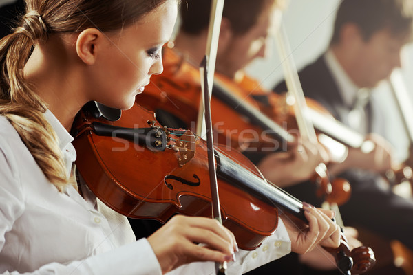 Música clássica concerto jogar jovem bela mulher primeiro plano Foto stock © stokkete