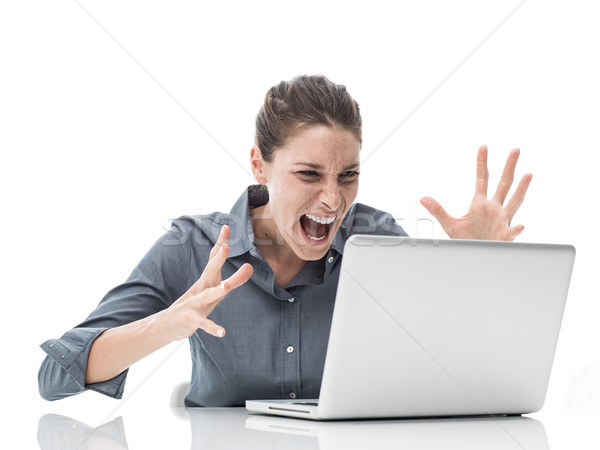 Büroangestellte Geschrei Computer böse weiblichen Laptop Stock foto © stokkete