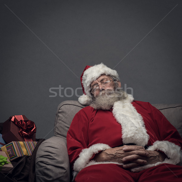 Święty mikołaj fotel senny drzemka relaks Zdjęcia stock © stokkete