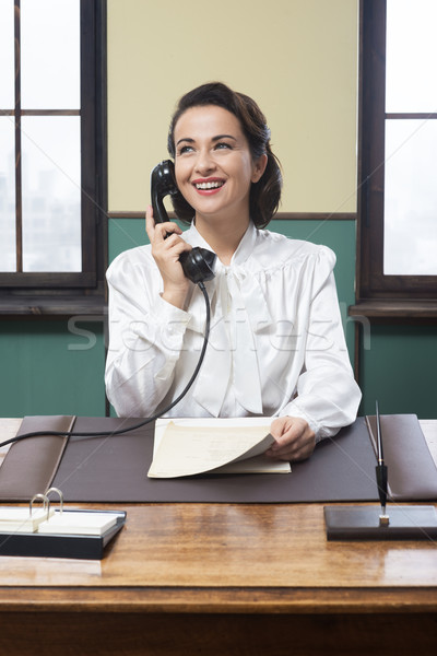 Foto stock: Sonriendo · recepcionista · trabajo · vintage · de · trabajo