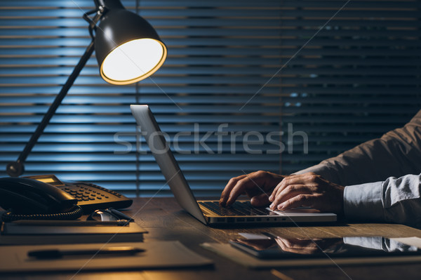 üzlet határidők vállalati üzletember dolgozik irodai asztal Stock fotó © stokkete