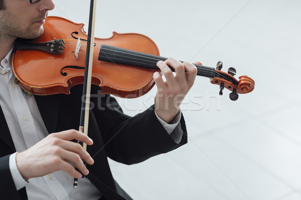 Tehetséges hegedűművész előadás klasszikus zene játékos copy space Stock fotó © stokkete