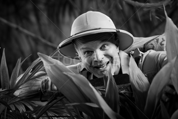 Dzsungel túlélés kalandor felfedez esőerdő tart Stock fotó © stokkete