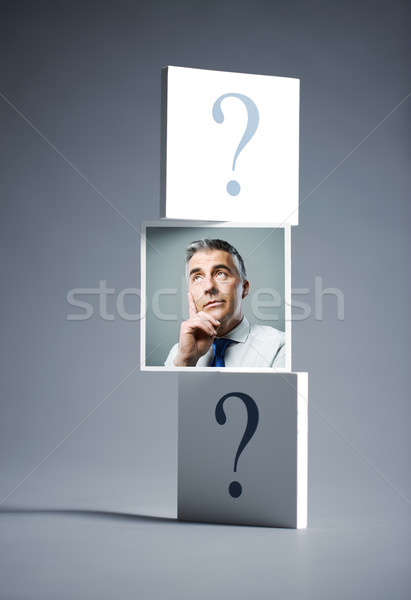 Nachdenklich Mann Porträt verwechselt Geschäftsmann Fragezeichen Stock foto © stokkete