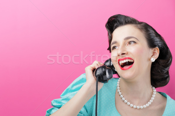Foto d'archivio: Una · buona · notizia · sorridere · vintage · donna · parlando · telefono