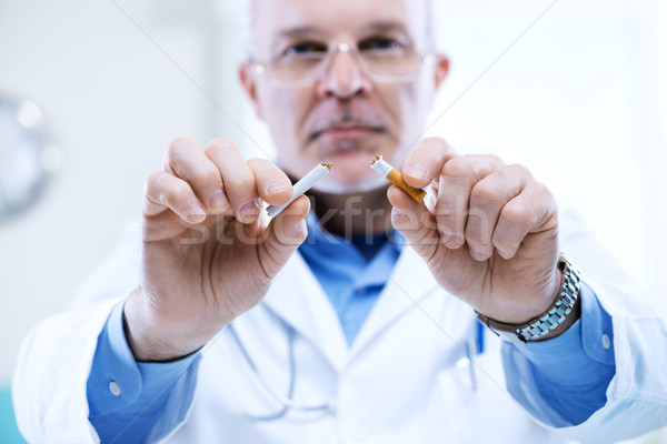 Stop smoking Stock photo © stokkete