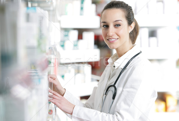 Foto stock: Jovem · feminino · farmacêutico · medicina · contrariar · trabalhando