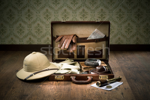 Foto stock: Explorador · viaje · colonial · estilo · abierto