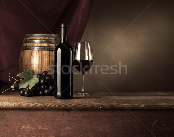 Weinprobe Keller Glas Rotwein Verkostung Flasche Stock foto © stokkete