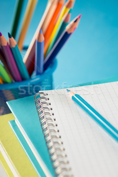 Renkli kırtasiye ahşap kalemler defter ders kitapları Stok fotoğraf © stokkete