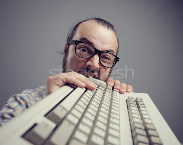 Gyűlölet technológia különc mérges férfi őrült Stock fotó © stokkete