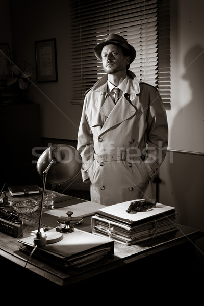 Bağbozumu dedektif ayakta ofis çekici büro Stok fotoğraf © stokkete