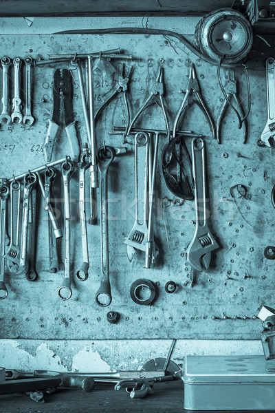 Alten Tool Regal Wand Werkzeuge hängen Stock foto © stoonn