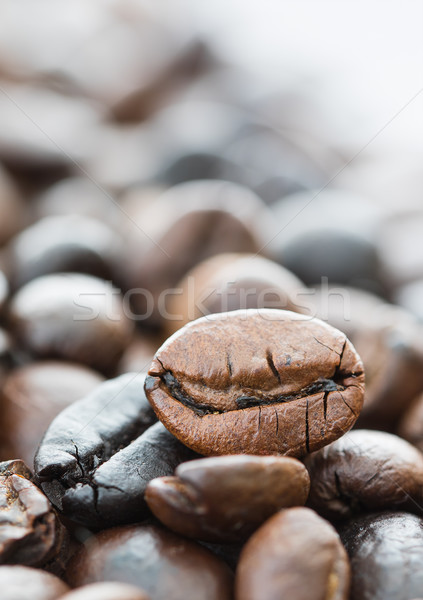 Rosolare chicchi di caffè caffè Foto d'archivio © stoonn
