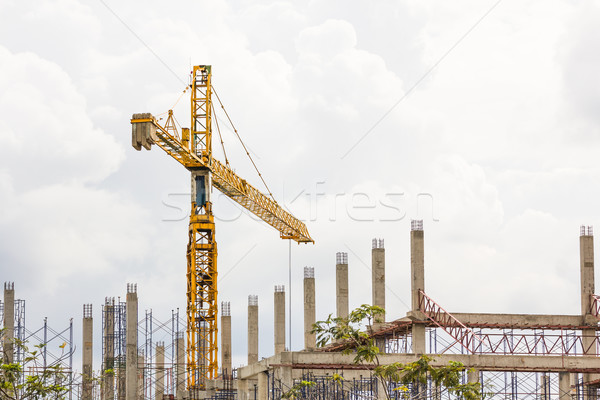 Construction grue bâtiment ciel travaux [[stock_photo]] © stoonn