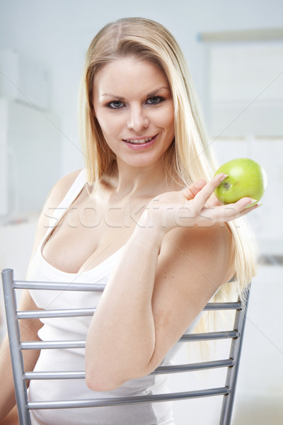 Foto stock: Dieta · saudável · mulher · jovem · fresco · verde · maçã · sorrir