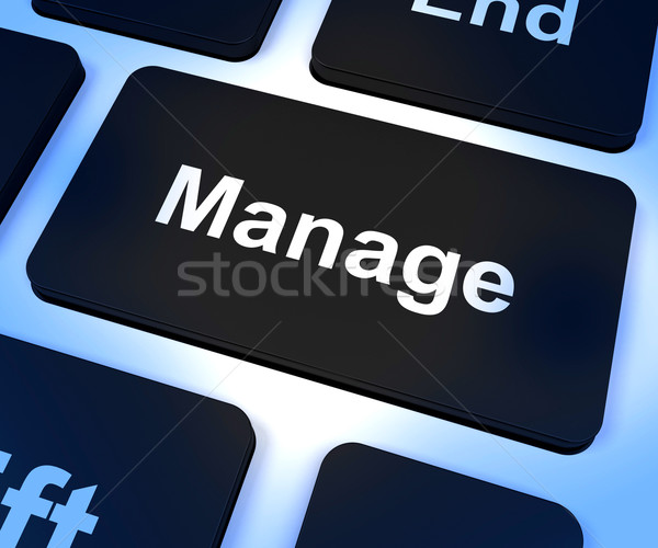 Cheie administrare supraveghere Imagine de stoc © stuartmiles
