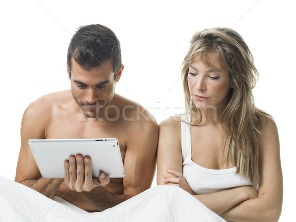Couple lit blanche colère femme partenaire [[stock_photo]] © Studiotrebuchet