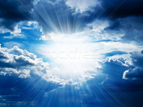 Strahlen Sonnenschein Wolken dunkel Zeichen Sturm Stock foto © Supertrooper