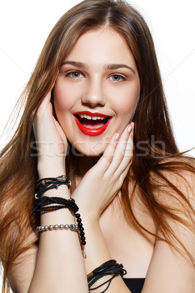 Gyönyörű lány piros ajkak gyönyörű fiatal nő természetes smink Stock fotó © svetography
