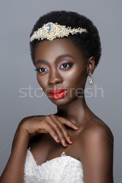 Schönen schwarz Haut Braut roten Lippen Stock foto © svetography