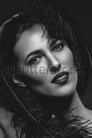 Beautiful girl enfumaçado olhos lábios vermelhos belo mulher jovem Foto stock © svetography