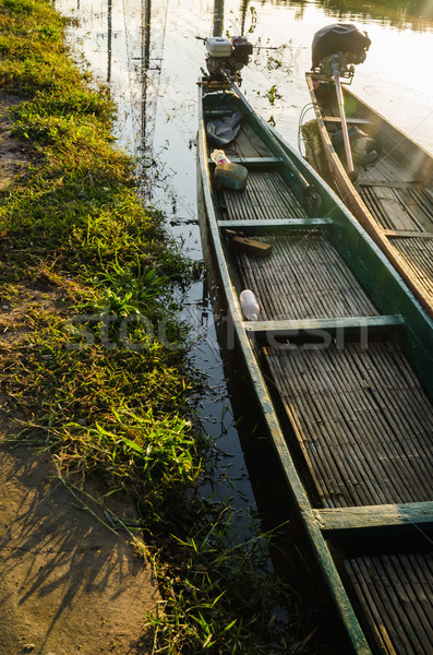 Verlaten boot natuur boom gras hout Stockfoto © sweetcrisis