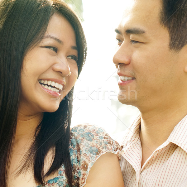 Asian paar liefde eerste zicht man Stockfoto © szefei