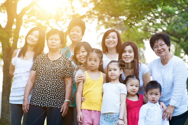 Stock fotó: Nagyobb · csoport · ázsiai · generációk · család · családi · portré · nagyszülő