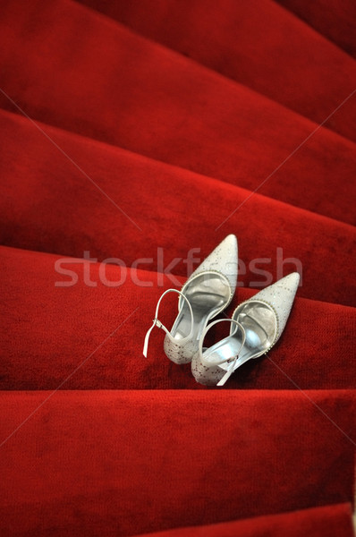 Zapatos blanco alfombra roja moda diseno Foto stock © szefei