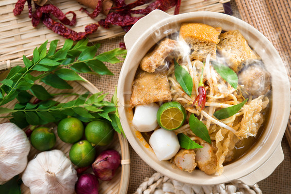 Curry forró fűszeres szingapúri tészta gőz Stock fotó © szefei