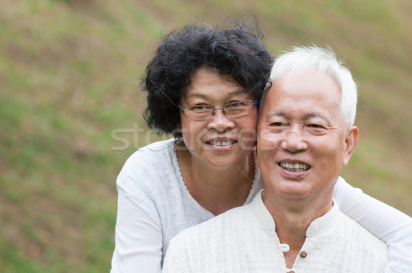 Сток-фото: пожилого · азиатских · пару · расслабляющая · Открытый · портрет