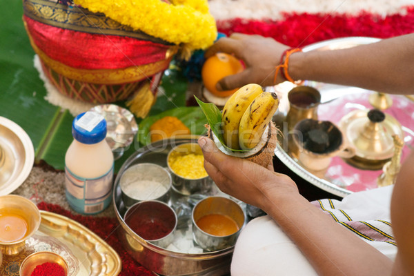 Stock foto: Traditionellen · indian · religiösen · beten · Feier · Ohr