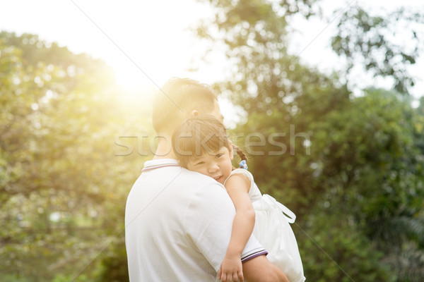 父親 女兒 粘接 戶外 亞洲的 家庭 商業照片 © szefei