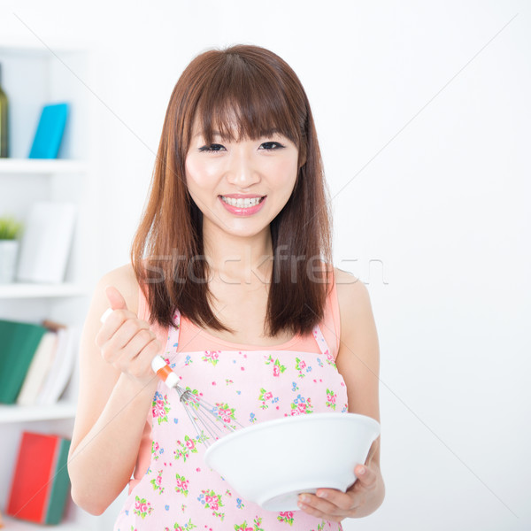 Stockfoto: Gelukkig · asian · huisvrouw · schort