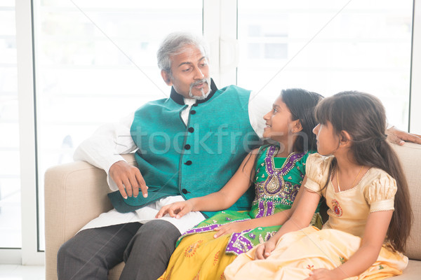 Stockfoto: Gelukkig · indian · vader · bonding · portret · familie