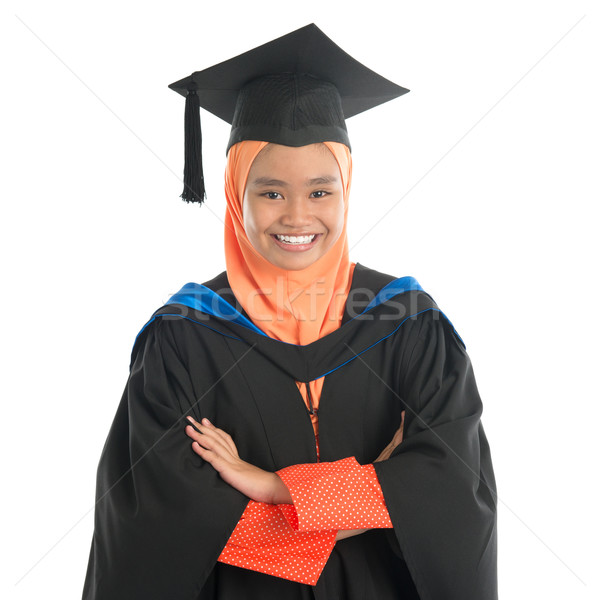 Muszlim egyetemi hallgató portré mosolyog ázsiai női Stock fotó © szefei