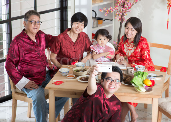 Viering reünie diner gelukkig asian Stockfoto © szefei