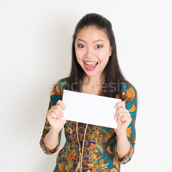 Sudeste asiático mulher mão branco Foto stock © szefei