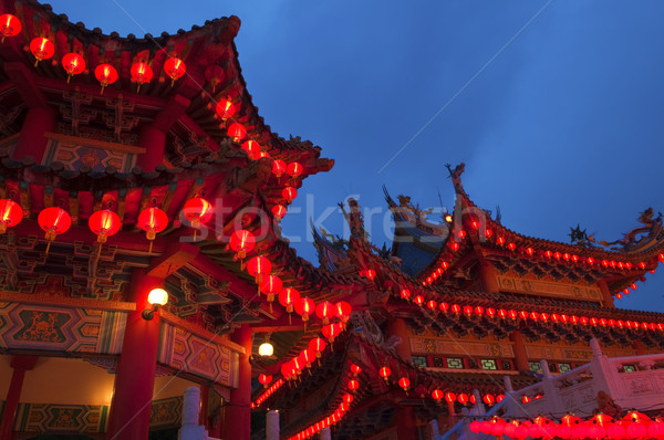 Buddhista templom piros kínai lámpások kirakat Stock fotó © szefei