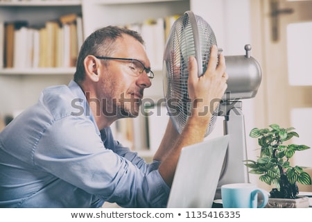 Foto stock: Ombre · y · ventilador