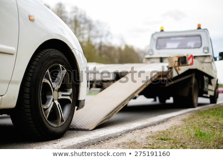 Foto stock: Towing Car