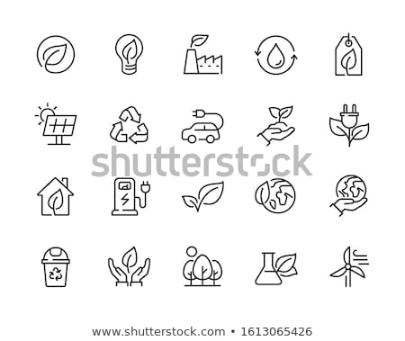 Foto stock: Electric Car Linear Icons Set