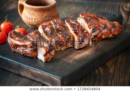Foto stock: Fresh Country Ribs And Barbecue Sauce