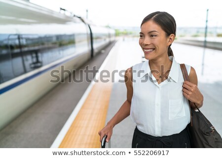 Asian Woman Going For Business Trip On Train Traveler Waiting For Travel On Platform Businesswoman Stockfoto © Maridav