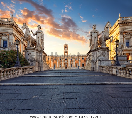 Foto stock: Statue Of Castor In Rome Italy