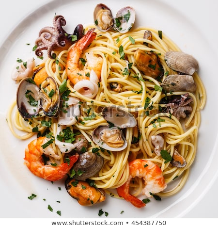 Stockfoto: Spaghetti Seafood Pasta With Clams And Prawns