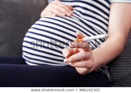 Foto stock: Pregnancy And Smoking