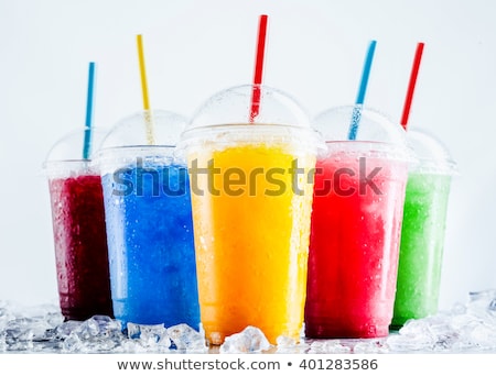 [[stock_photo]]: Laçons · dans · une · rangée · de · verres · colorés